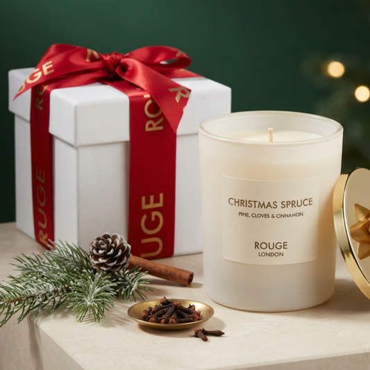 Christmas Spruce - Pine, Berries and Amber Luxury Scented Candle