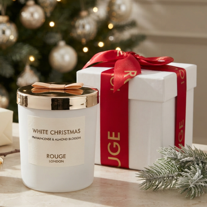 White Christmas - Frankincense & Almond Blossom Luxury Scented Candle
