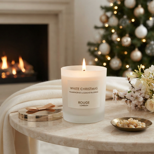 White Christmas - Frankincense & Almond Blossom Luxury Scented Candle